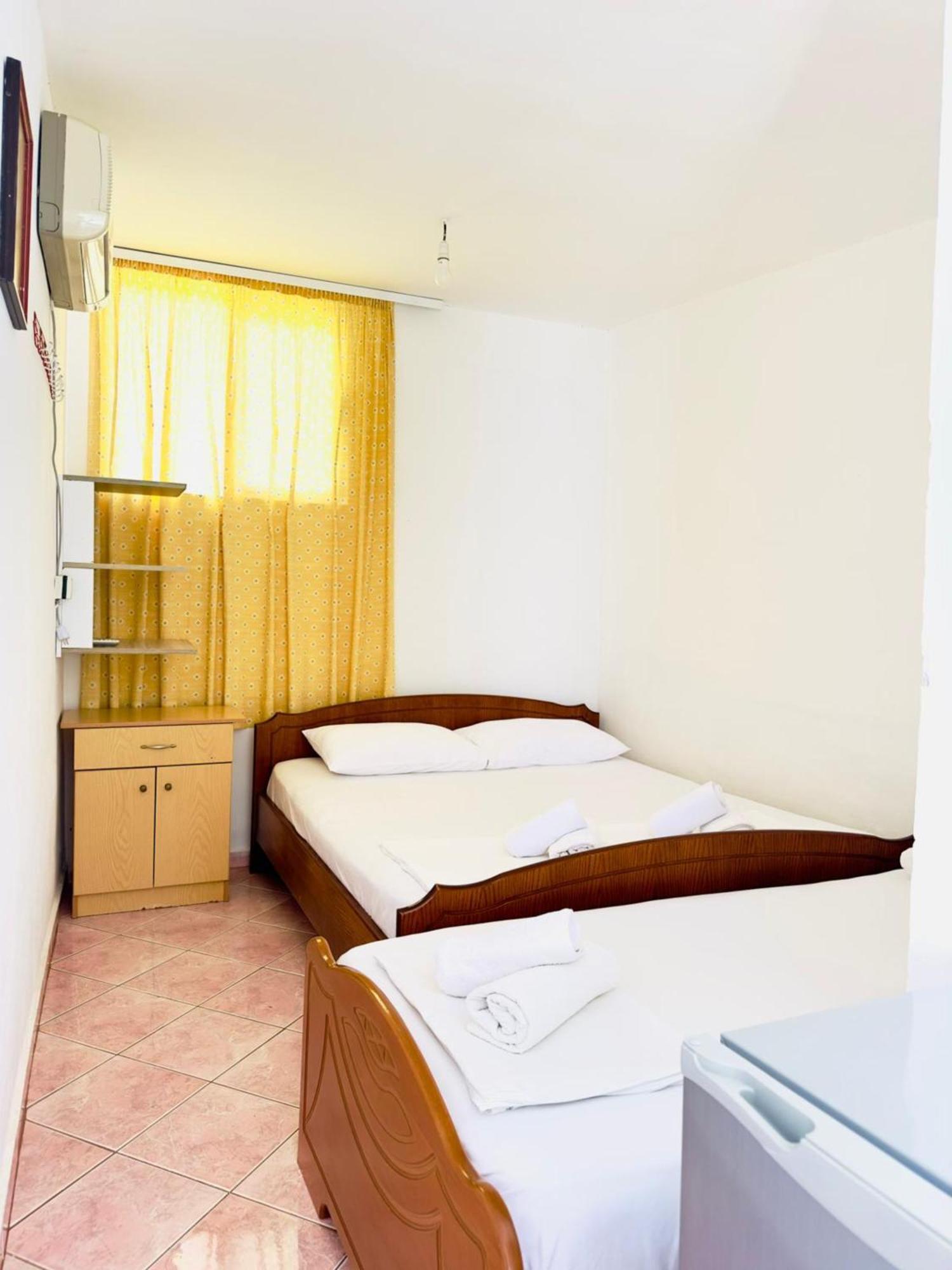 Bunec Seascape Villa Piqeras Luaran gambar